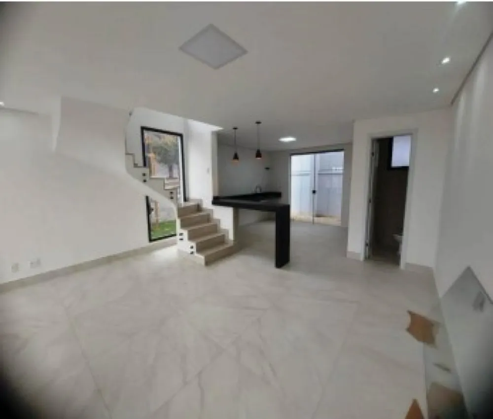 Casa, 3 quartos, 96 m² - Foto 1