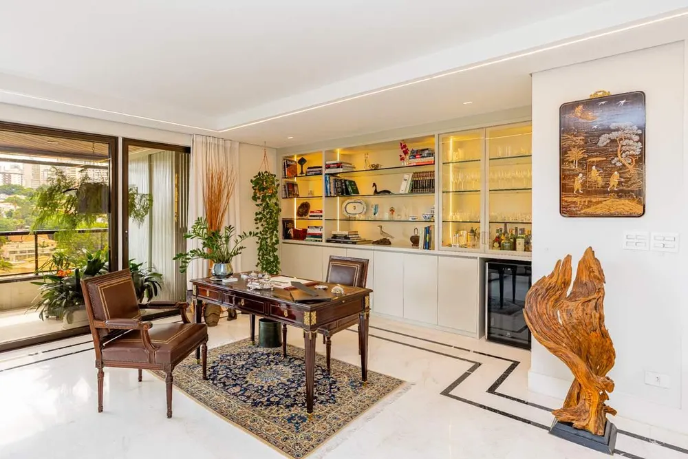 Apartamento, 3 quartos, 305 m² - Foto 1