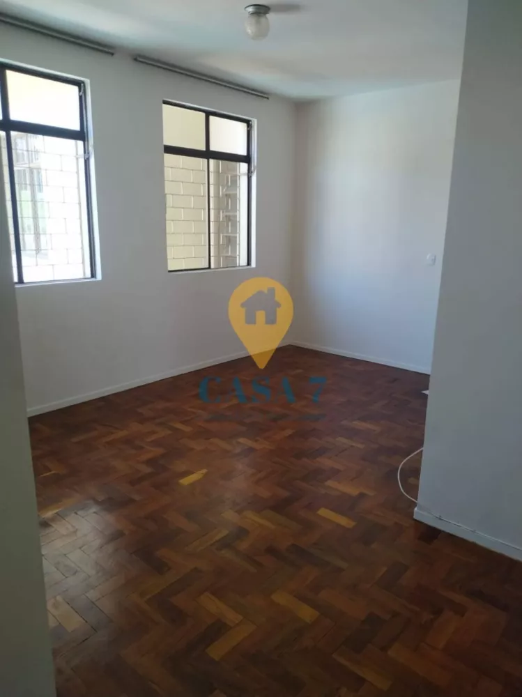 Apartamento à venda com 3 quartos, 85m² - Foto 1