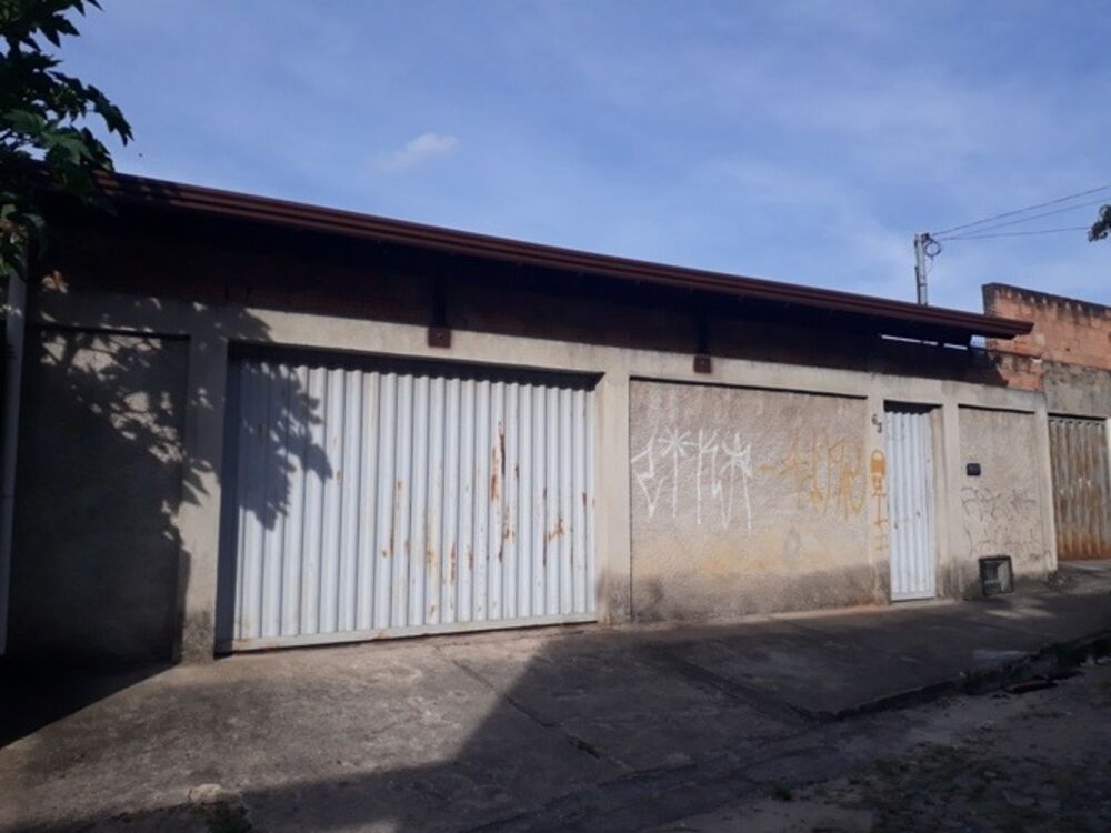 Casa à venda com 4 quartos, 179m² - Foto 8