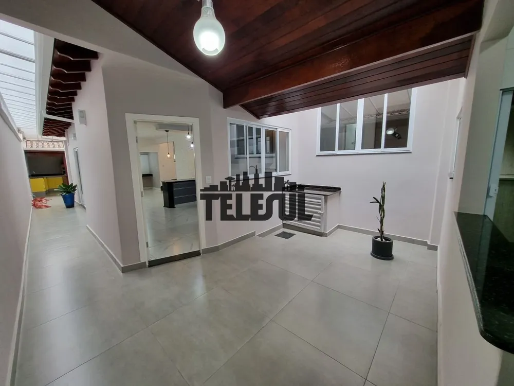 Casa, 3 quartos, 265 m² - Foto 13