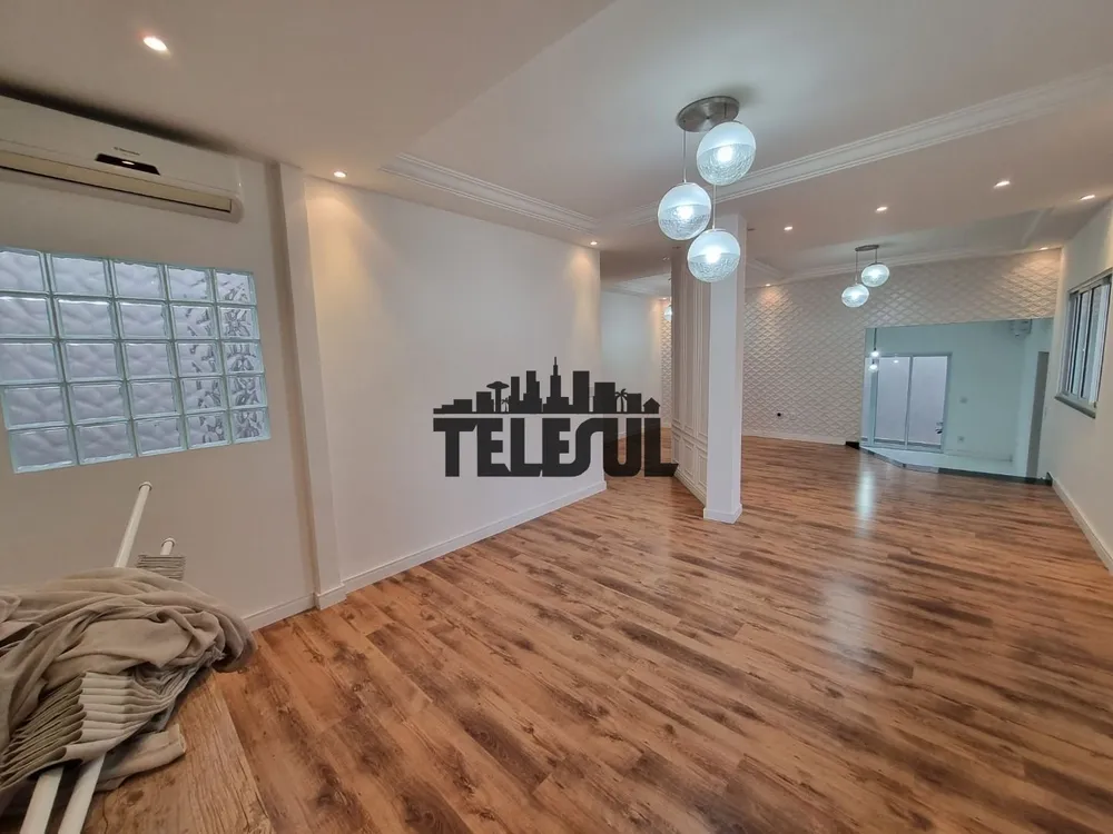 Casa, 3 quartos, 265 m² - Foto 4
