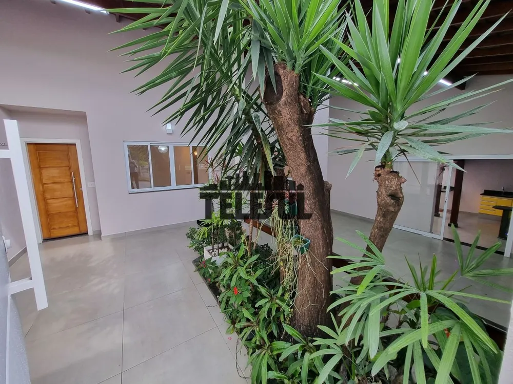 Casa, 3 quartos, 265 m² - Foto 1