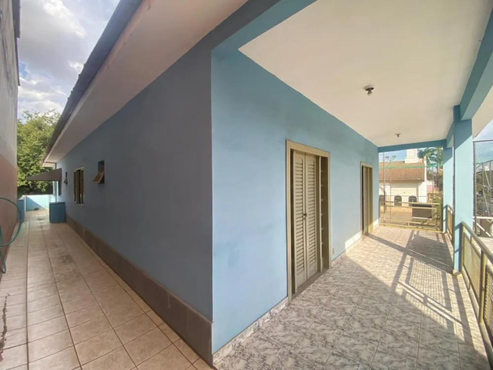 Casa, 3 quartos, 180 m² - Foto 1