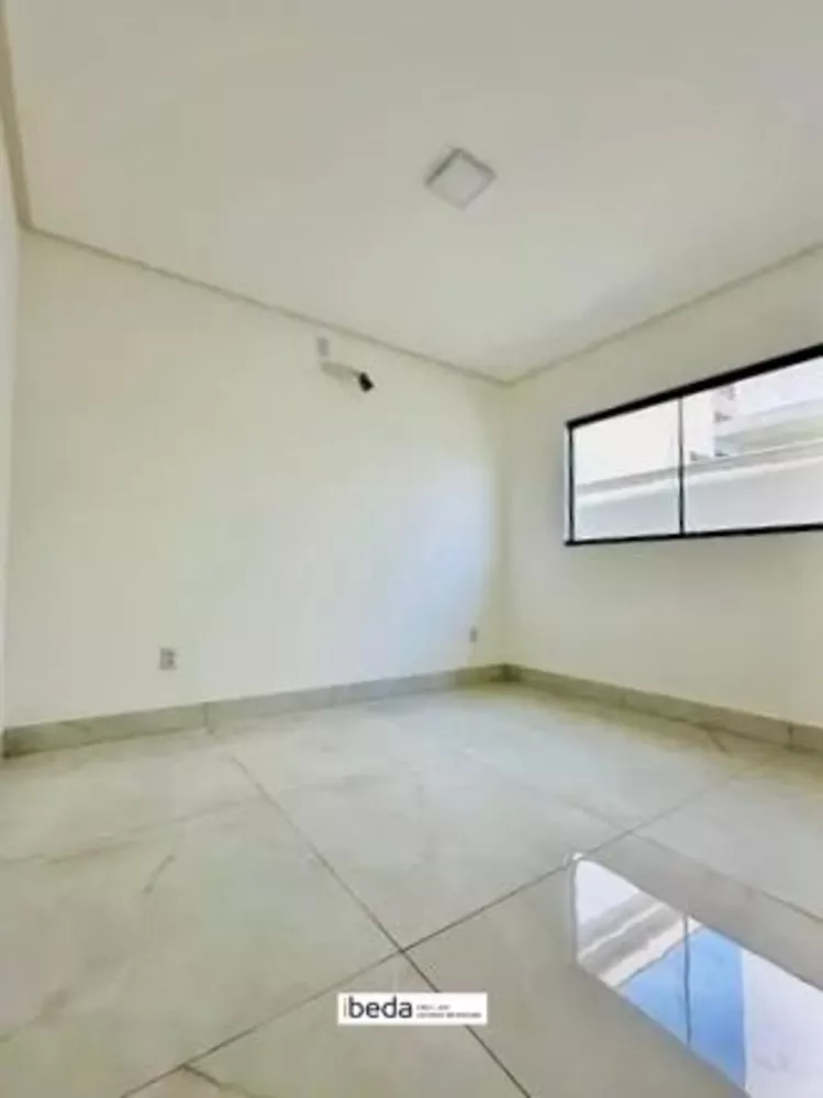 Casa de Condomínio à venda com 3 quartos, 200m² - Foto 15