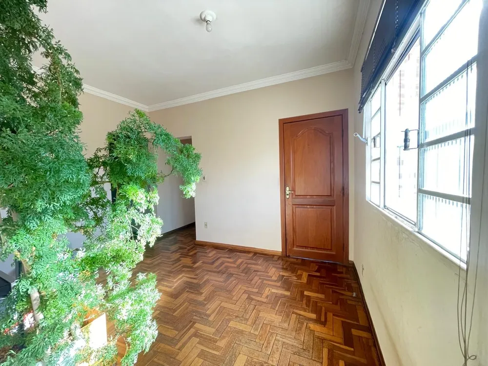 Casa, 6 quartos, 203 m² - Foto 5