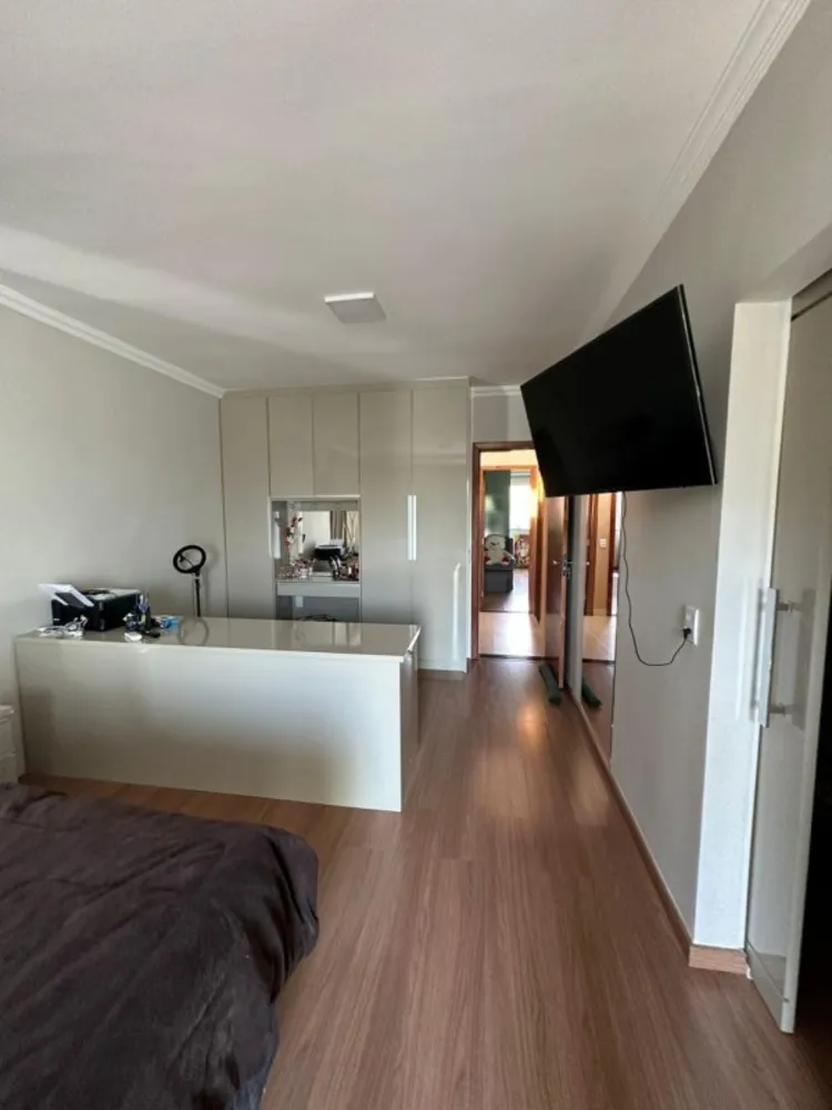 Casa, 3 quartos, 270 m² - Foto 16