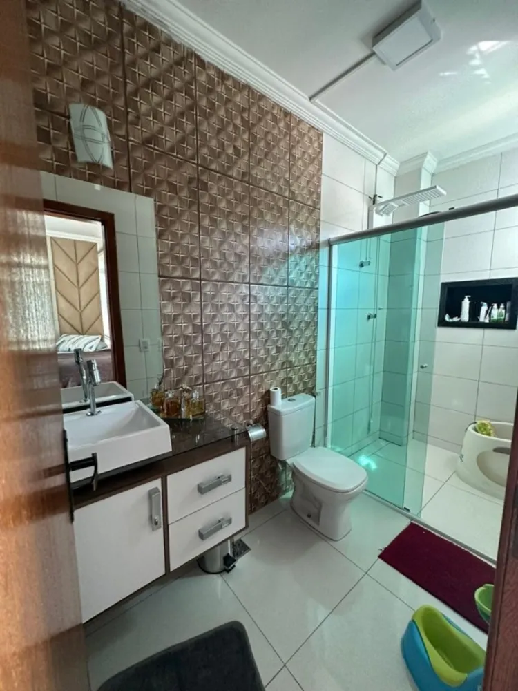 Casa, 3 quartos, 270 m² - Foto 12