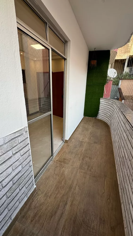 Apartamento para alugar com 3 quartos, 80m² - Foto 4