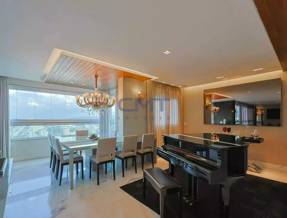 Apartamento, 3 quartos, 200 m² - Foto 1