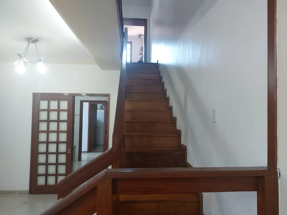 Casa, 4 quartos, 316 m² - Foto 3