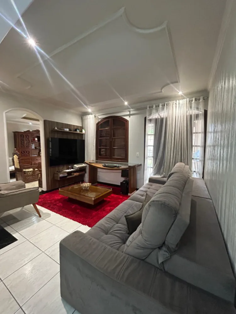 Casa, 4 quartos, 237 m² - Foto 4