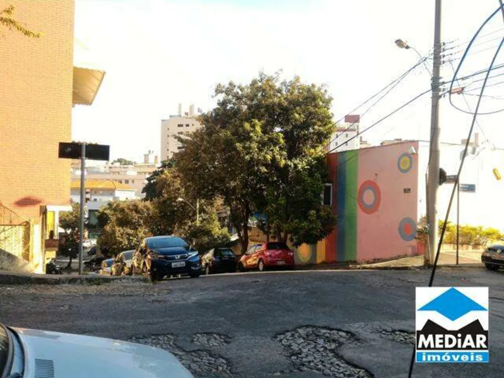 Casa, 3 quartos, 334 m² - Foto 9