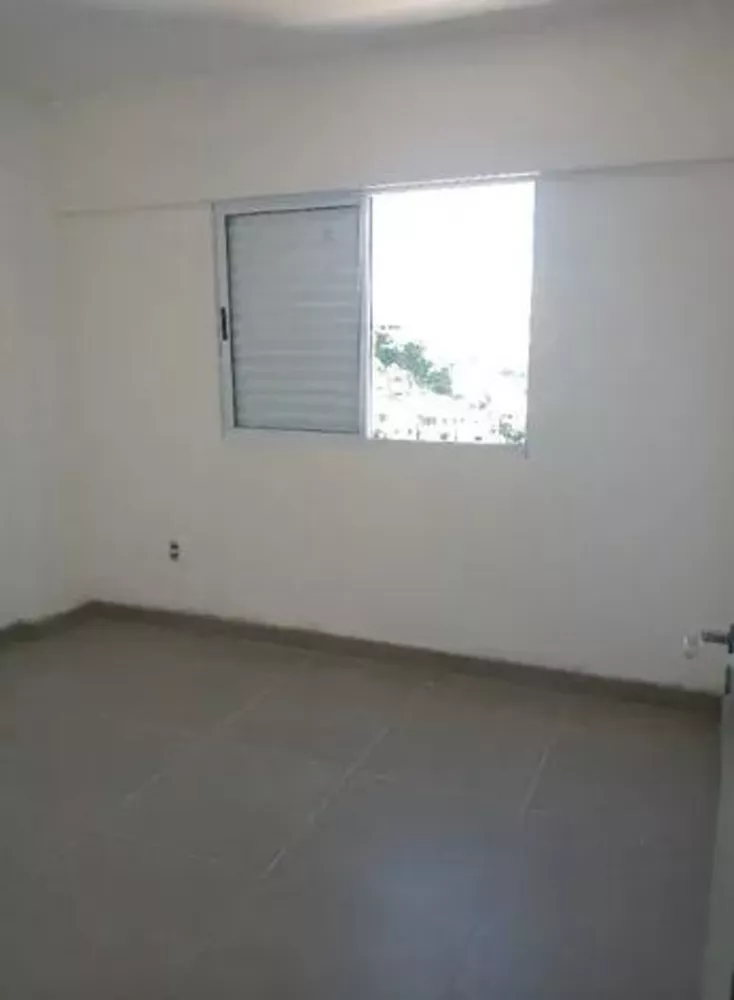 Apartamento à venda com 3 quartos, 70m² - Foto 9