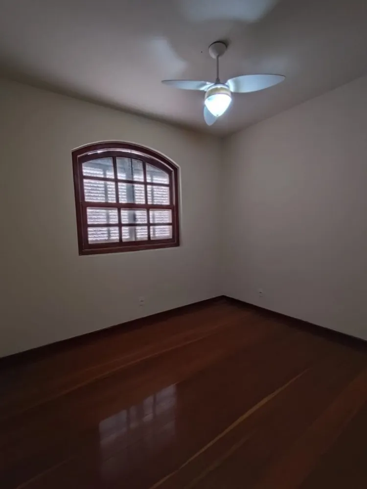 Casa, 5 quartos, 351 m² - Foto 12