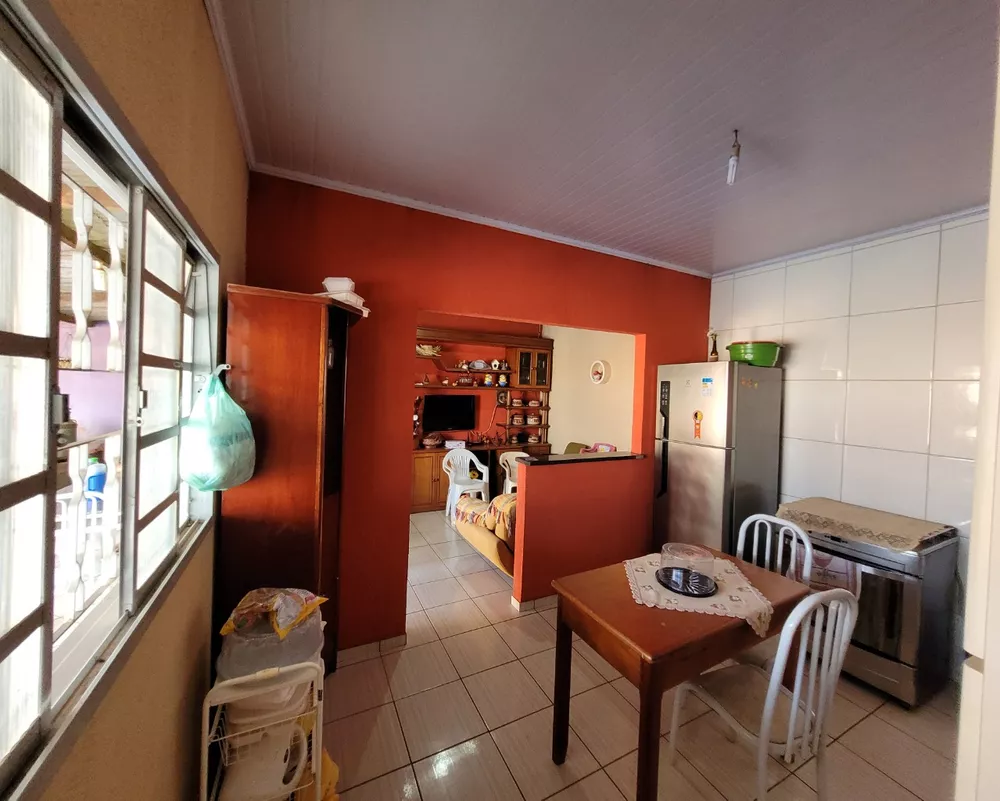 Casa à venda com 2 quartos, 150m² - Foto 17