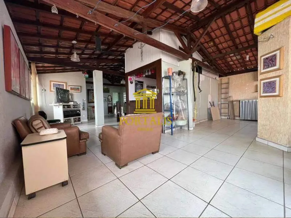 Cobertura, 4 quartos, 214 m² - Foto 2