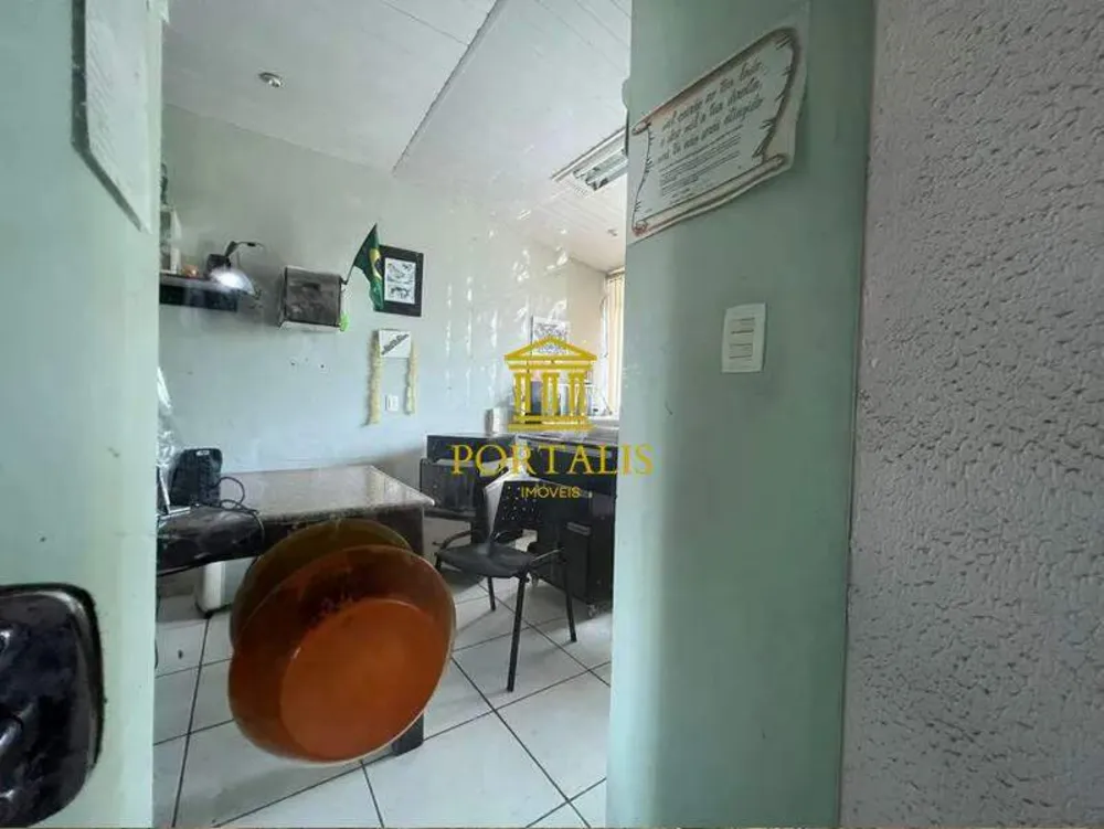 Cobertura, 4 quartos, 214 m² - Foto 4