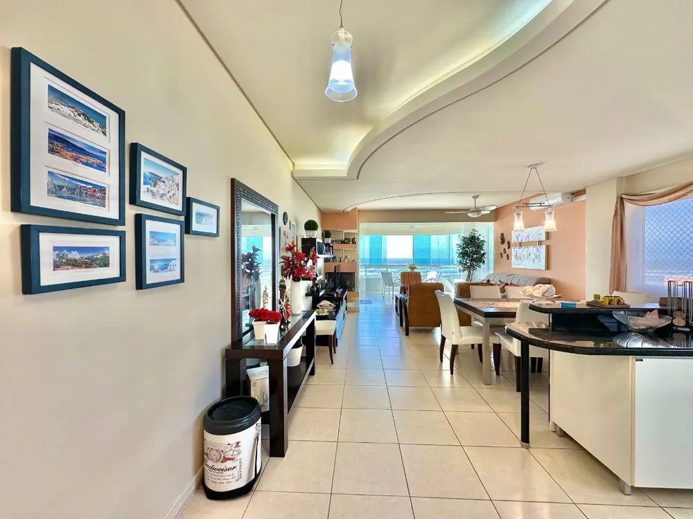 Apartamento, 3 quartos, 189 m² - Foto 1