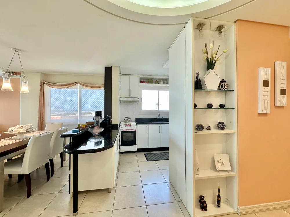 Apartamento, 3 quartos, 189 m² - Foto 3