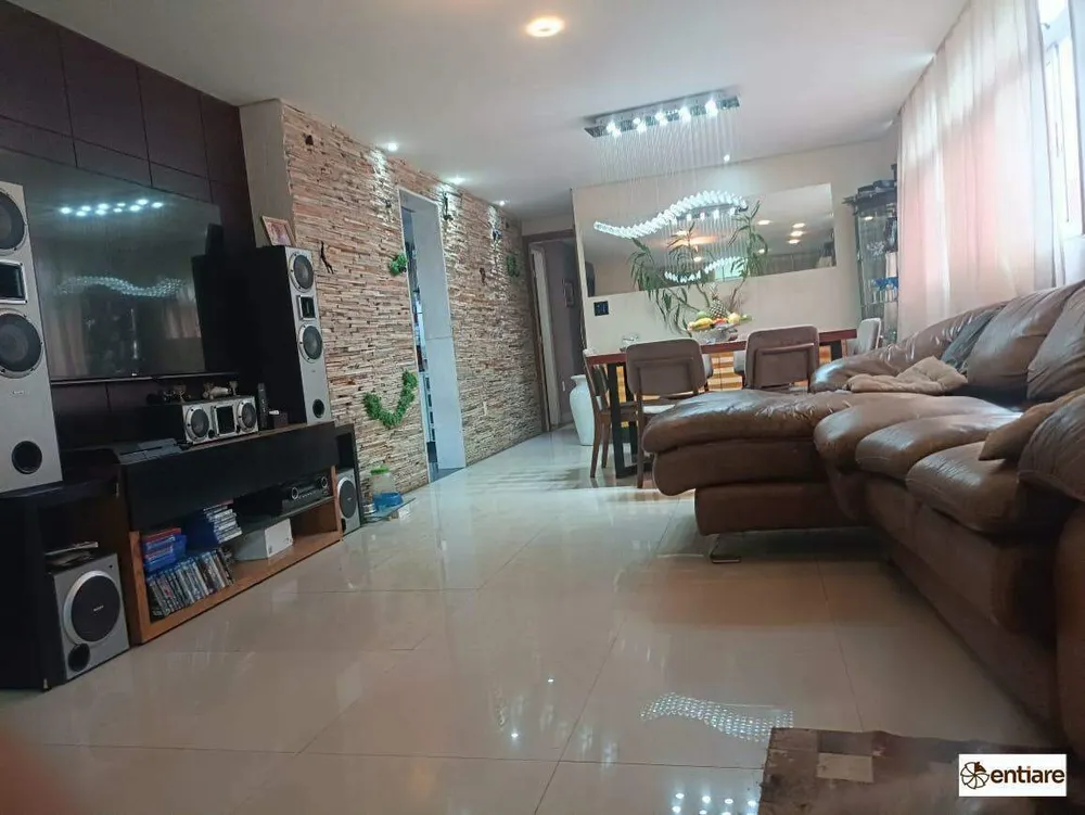 Apartamento, 4 quartos, 140 m² - Foto 1