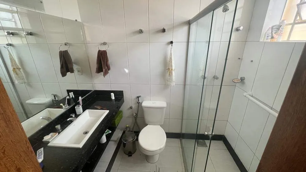 Casa, 3 quartos, 194 m² - Foto 1