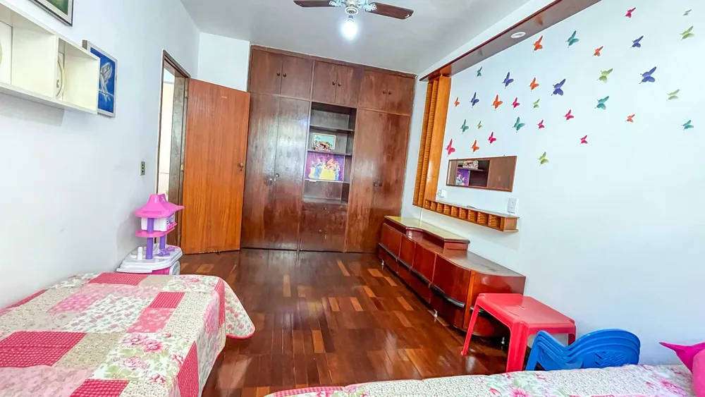 Casa, 4 quartos, 317 m² - Foto 3