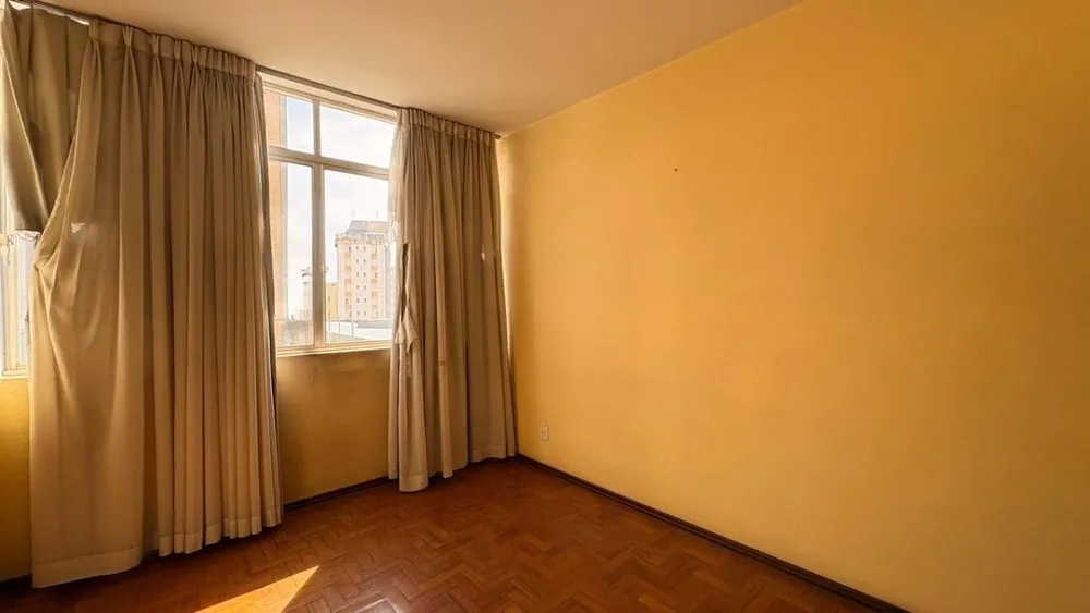 Apartamento, 3 quartos, 130 m² - Foto 1
