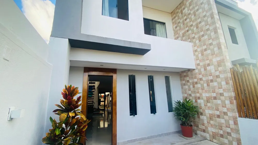 Casa, 3 quartos, 110 m² - Foto 1