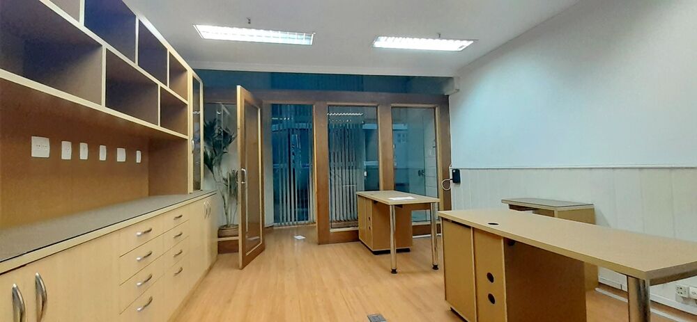 Conjunto Comercial-Sala à venda com 1 quarto, 45m² - Foto 1