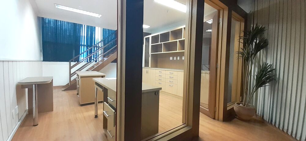 Conjunto Comercial-Sala à venda com 1 quarto, 45m² - Foto 4