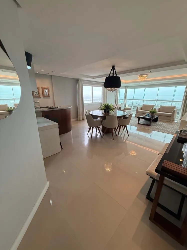 Apartamento, 4 quartos, 211 m² - Foto 4