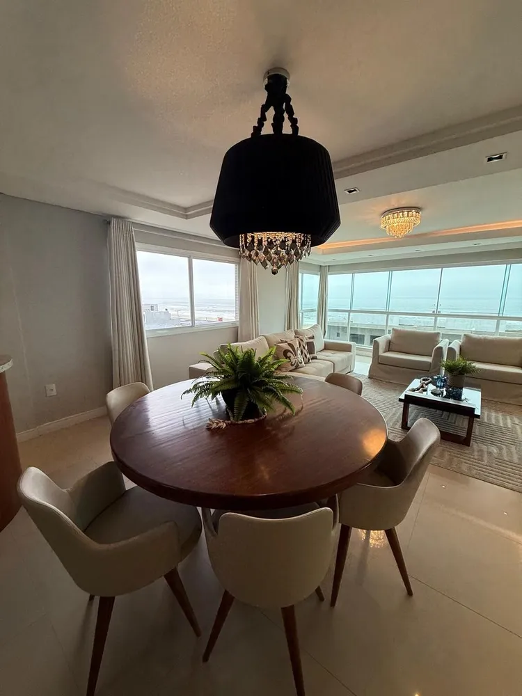 Apartamento, 4 quartos, 211 m² - Foto 2