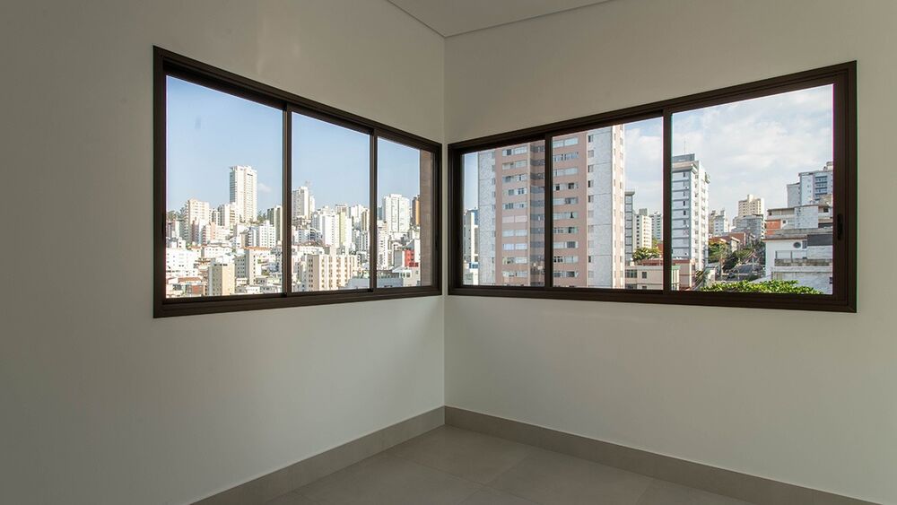 Apartamento à venda com 4 quartos, 174m² - Foto 3