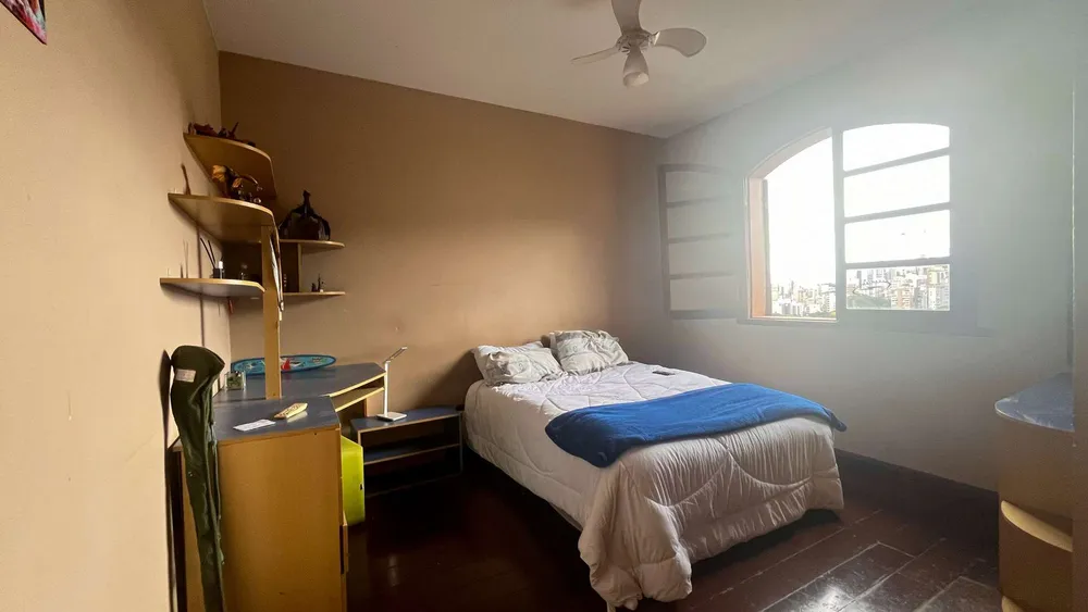 Casa, 4 quartos, 265 m² - Foto 9