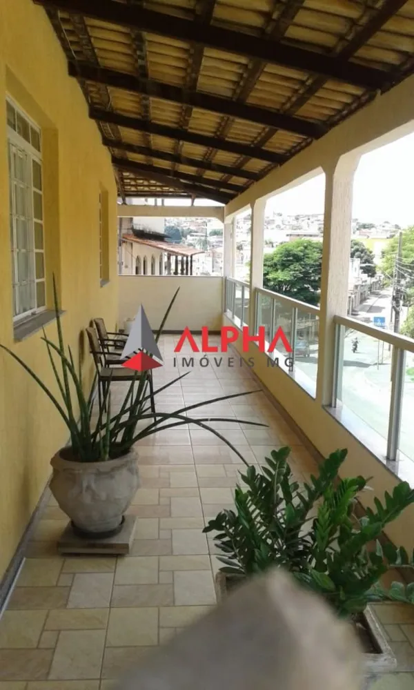 Casa, 3 quartos, 420 m² - Foto 1