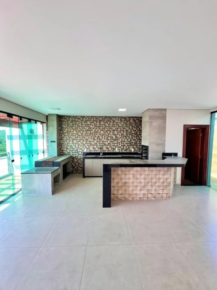 Casa, 4 quartos, 300 m² - Foto 3