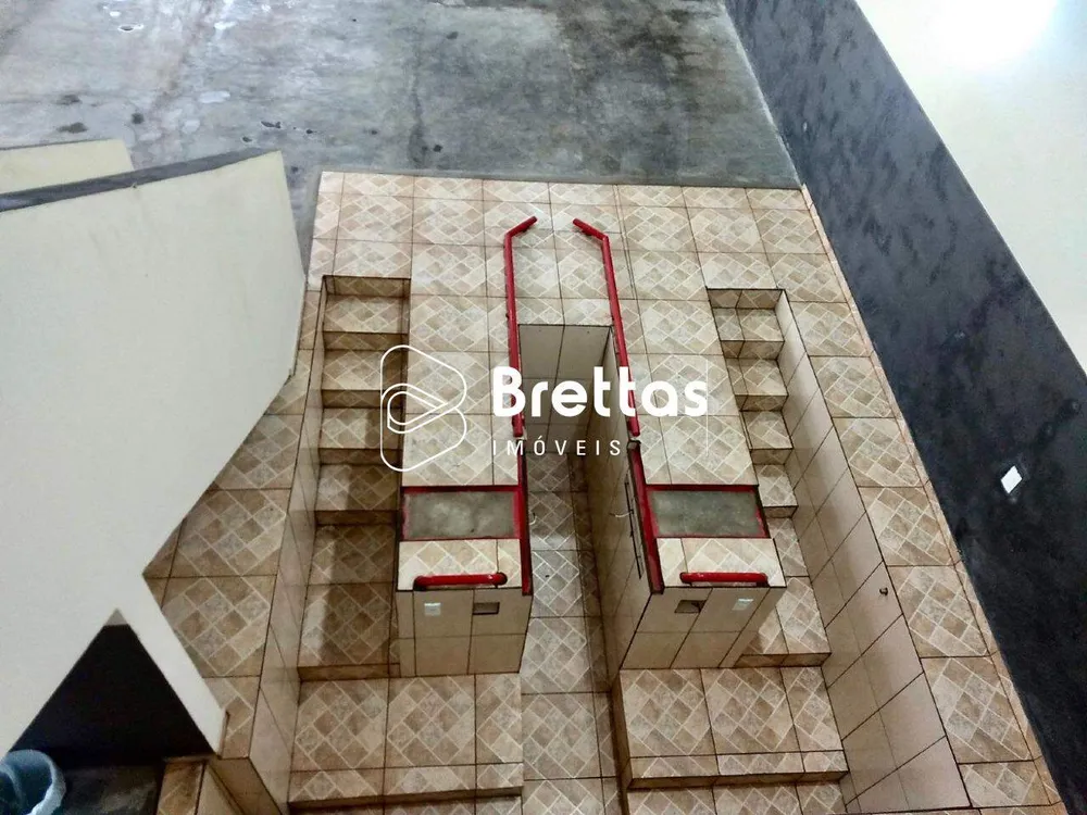 Depósito-Galpão, 163 m² - Foto 2