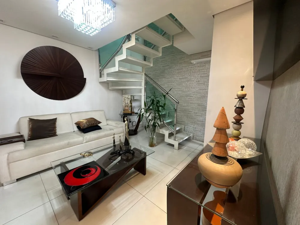 Cobertura, 3 quartos, 192 m² - Foto 1