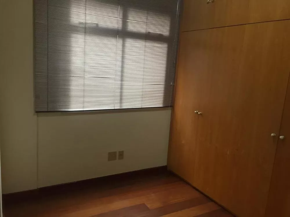 Apartamento à venda com 2 quartos, 80m² - Foto 12