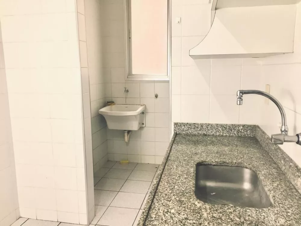 Apartamento à venda com 2 quartos, 80m² - Foto 17