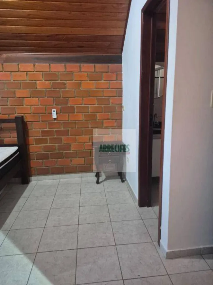 Casa, 5 quartos, 303 m² - Foto 2