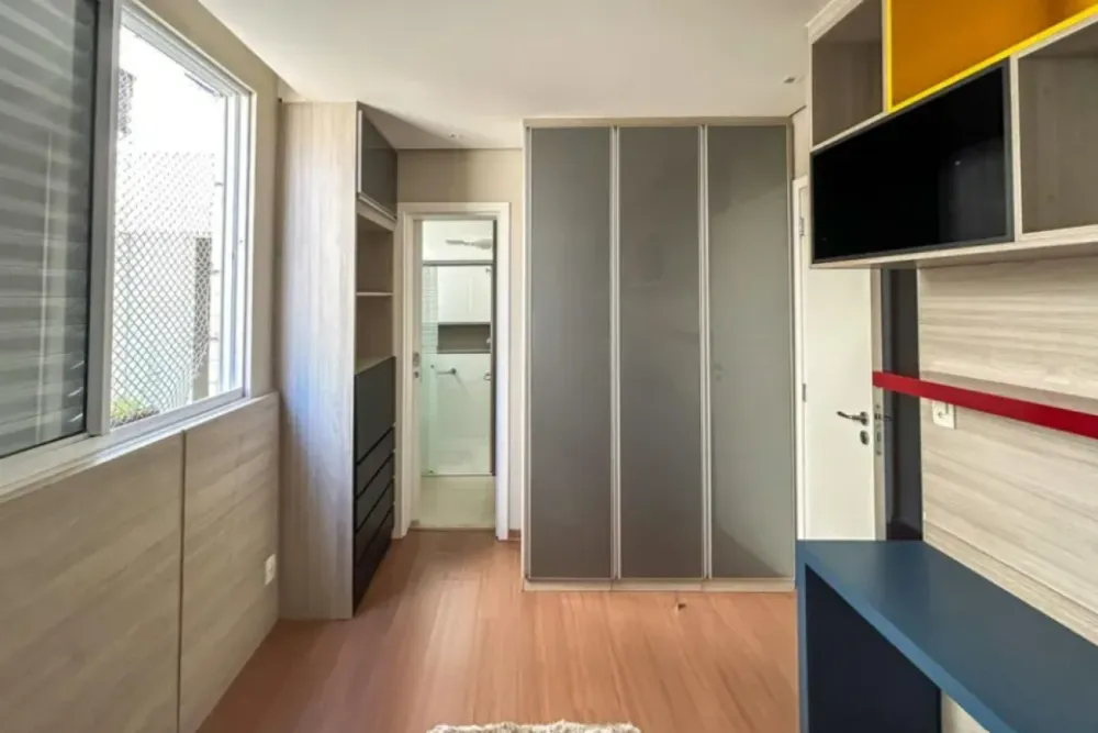 Apartamento, 3 quartos, 300 m² - Foto 2