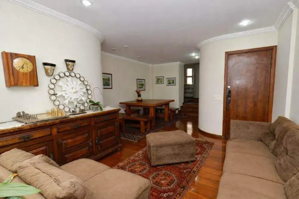 Apartamento, 4 quartos, 225 m² - Foto 1