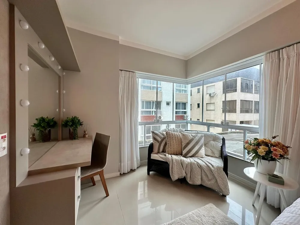 Apartamento, 3 quartos, 181 m² - Foto 2