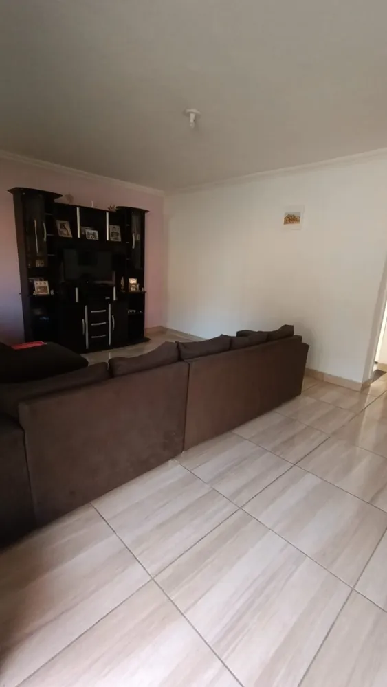 Casa, 3 quartos, 130 m² - Foto 1