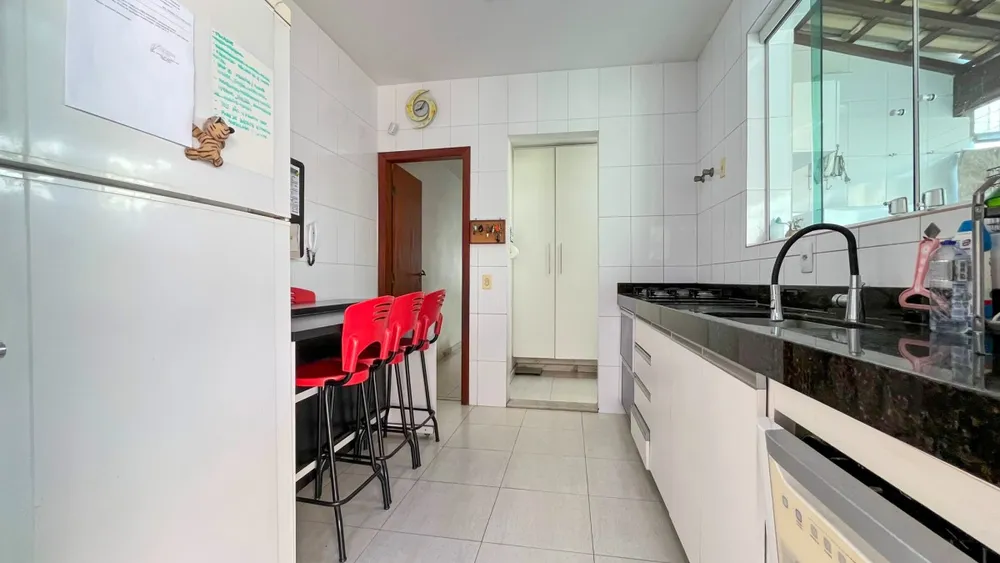Casa, 3 quartos, 244 m² - Foto 15