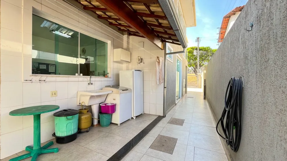 Casa, 3 quartos, 244 m² - Foto 17