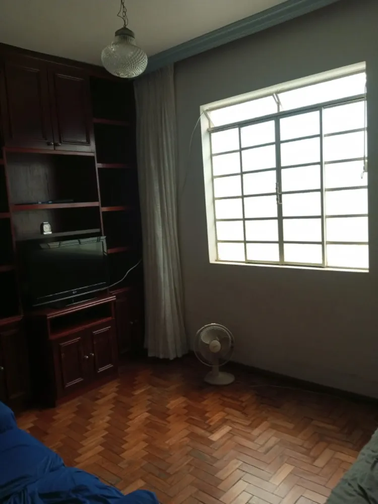 Casa, 3 quartos, 268 m² - Foto 4