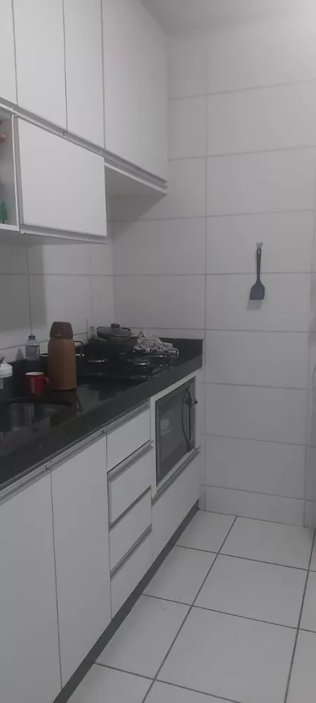 Apartamento à venda com 2 quartos, 50m² - Foto 2